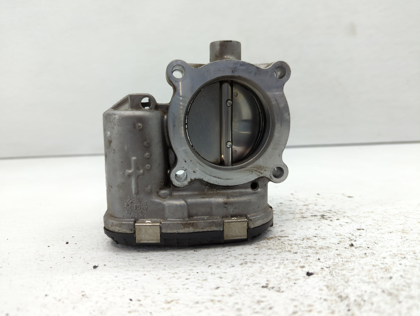 2014-2018 Ford Focus Throttle Body P/N:DS7E-9F991-BB DS7E-9F991-BD Fits Fits 2014 2015 2016 2017 2018 2019 2020 2021 2022 OE