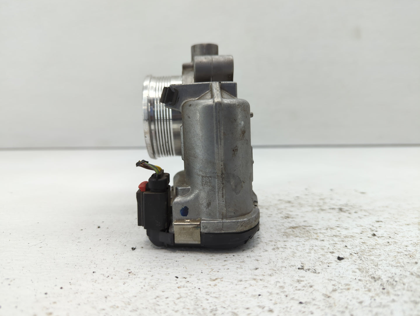 2014-2018 Ford Focus Throttle Body P/N:DS7E-9F991-BB DS7E-9F991-BD Fits Fits 2014 2015 2016 2017 2018 2019 2020 2021 2022 OE