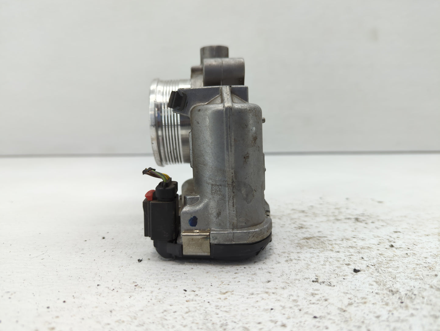2014-2018 Ford Focus Throttle Body P/N:DS7E-9F991-BB DS7E-9F991-BD Fits Fits 2014 2015 2016 2017 2018 2019 2020 2021 2022 OE