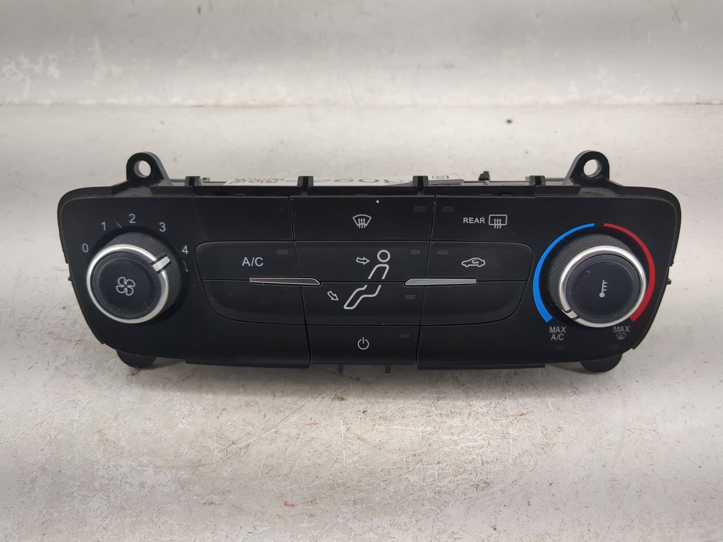 2015-2018 Ford Focus Climate Control Module Temperature AC/Heater Replacement P/N:F1ET-19980-JJ Fits Fits 2015 2016 2017 201
