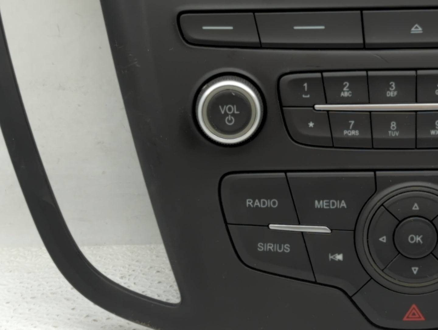2015-2018 Ford Focus Radio Control Panel - Oemusedautoparts1.com