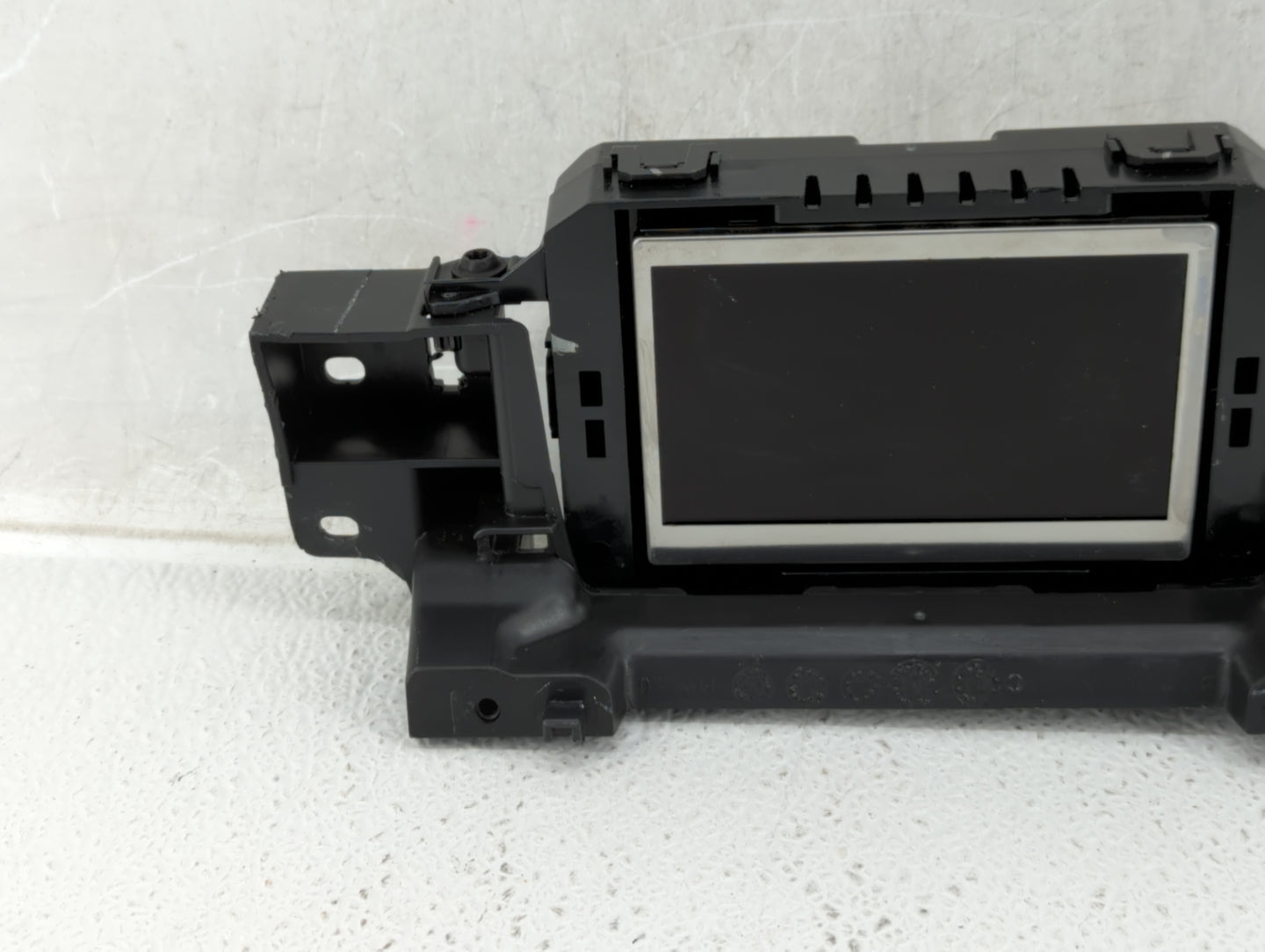 2017-2018 Ford Focus Am Fm Cd Player Radio Receiver - Oemusedautoparts1.com