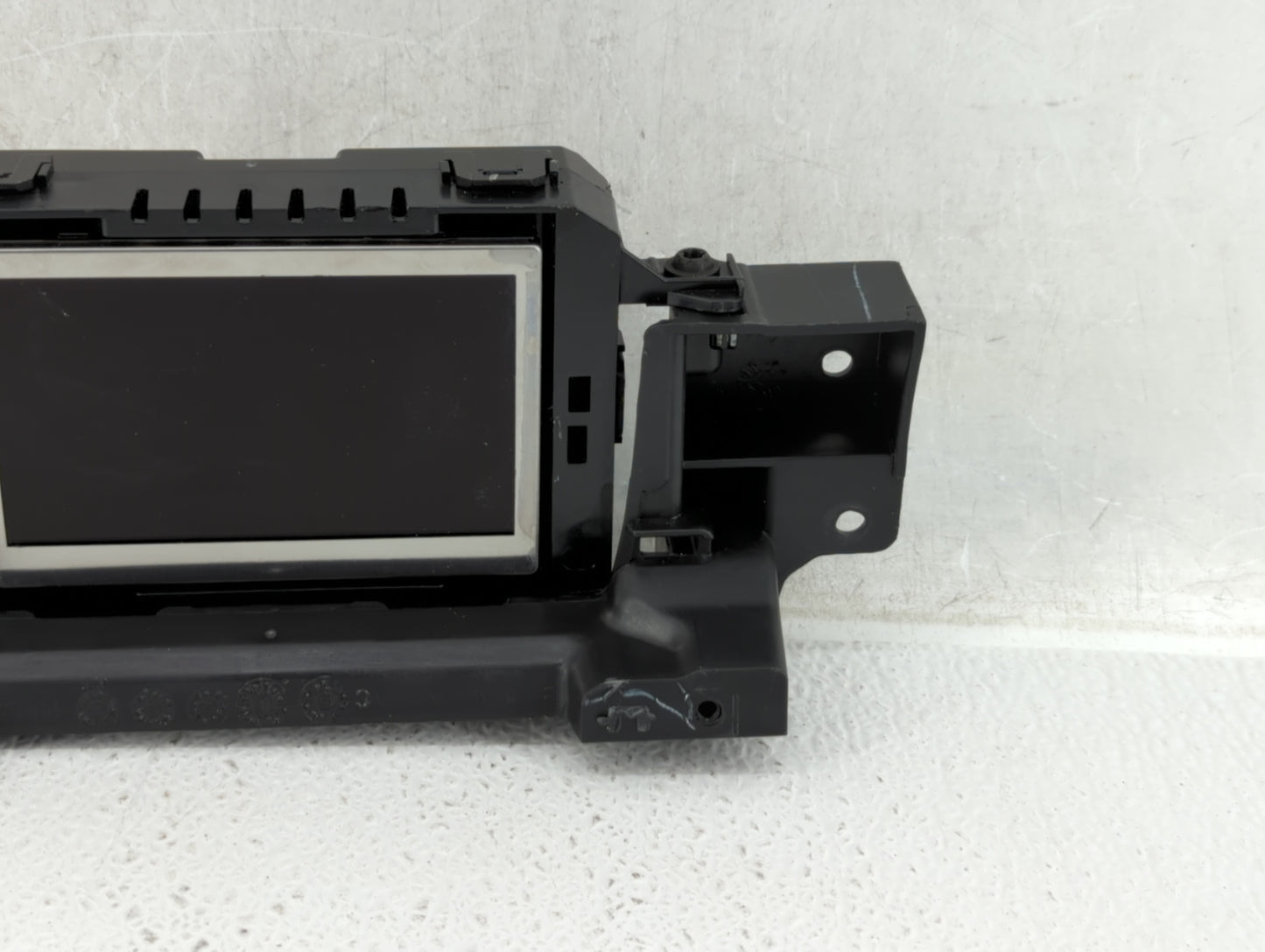 2017-2018 Ford Focus Am Fm Cd Player Radio Receiver - Oemusedautoparts1.com