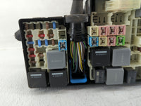 2017-2018 Ford Focus Fusebox Fuse Box Panel Relay Module P/N:AV6T-14A067-AD GJ1T-14A07B-BA Fits Fits 2017 2018 OEM Used Auto