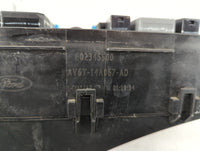 2017-2018 Ford Focus Fusebox Fuse Box Panel Relay Module P/N:AV6T-14A067-AD GJ1T-14A07B-BA Fits Fits 2017 2018 OEM Used Auto