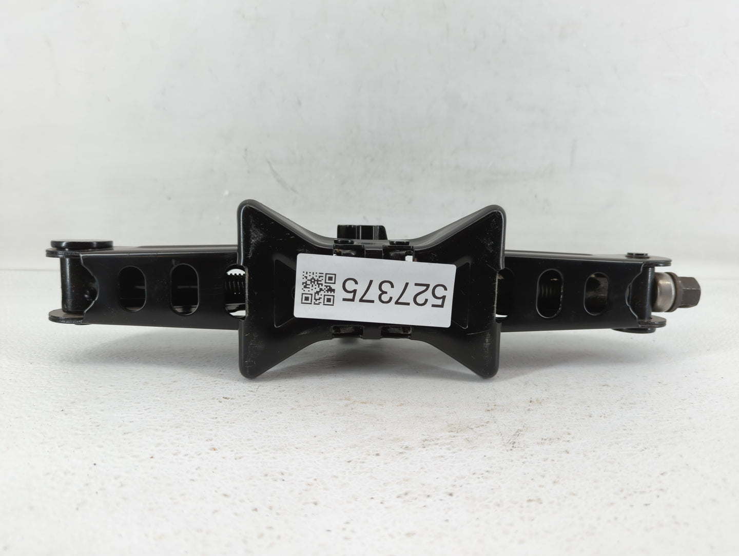 2018 Ford Focus Spare Scissor Car Jack - Oemusedautoparts1.com