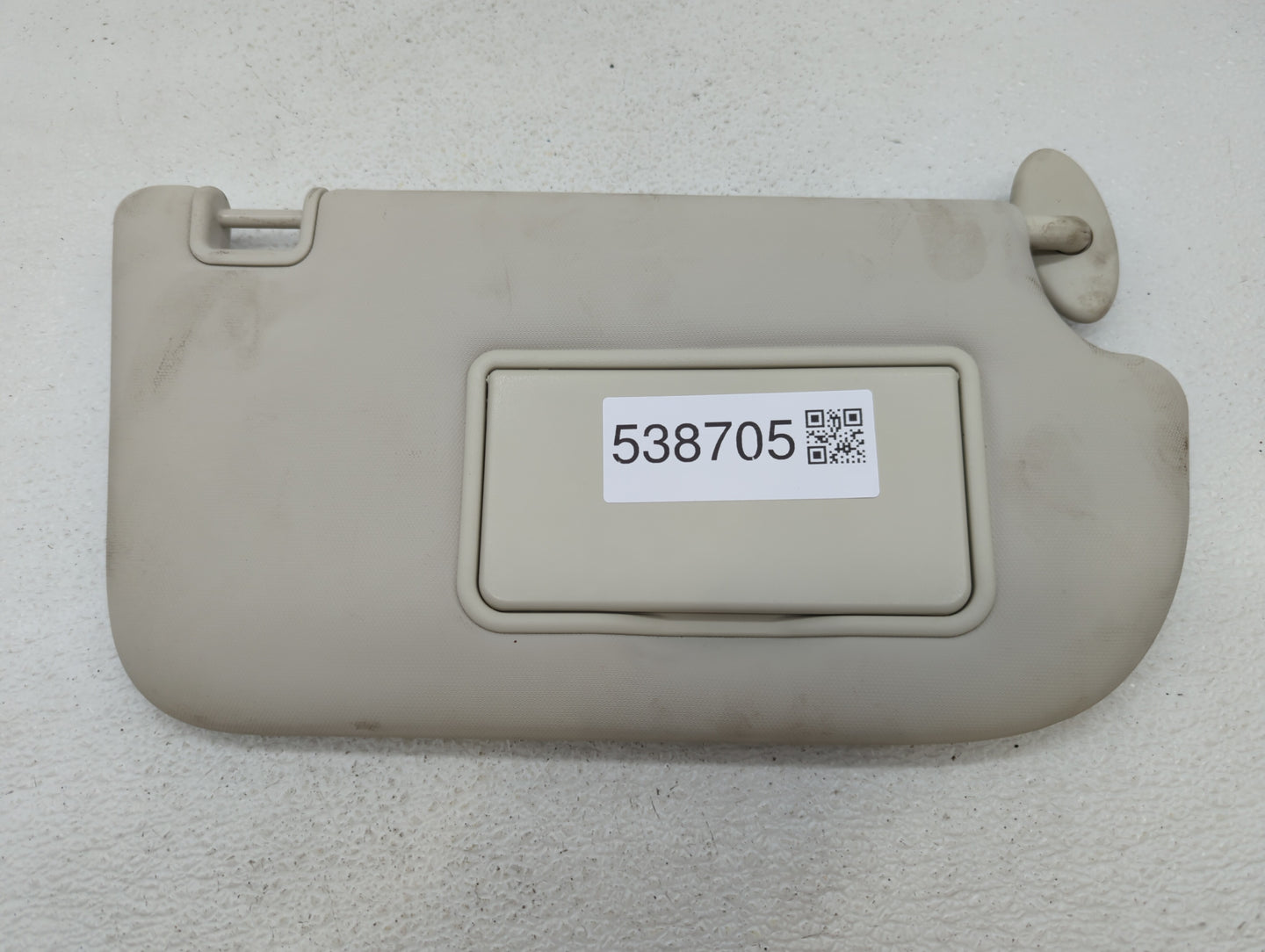 2013-2018 Ford Focus Sun Visor Shade Replacement Passenger Right Mirror Fits Fits 2013 2014 2015 2016 2017 2018 OEM Used Aut