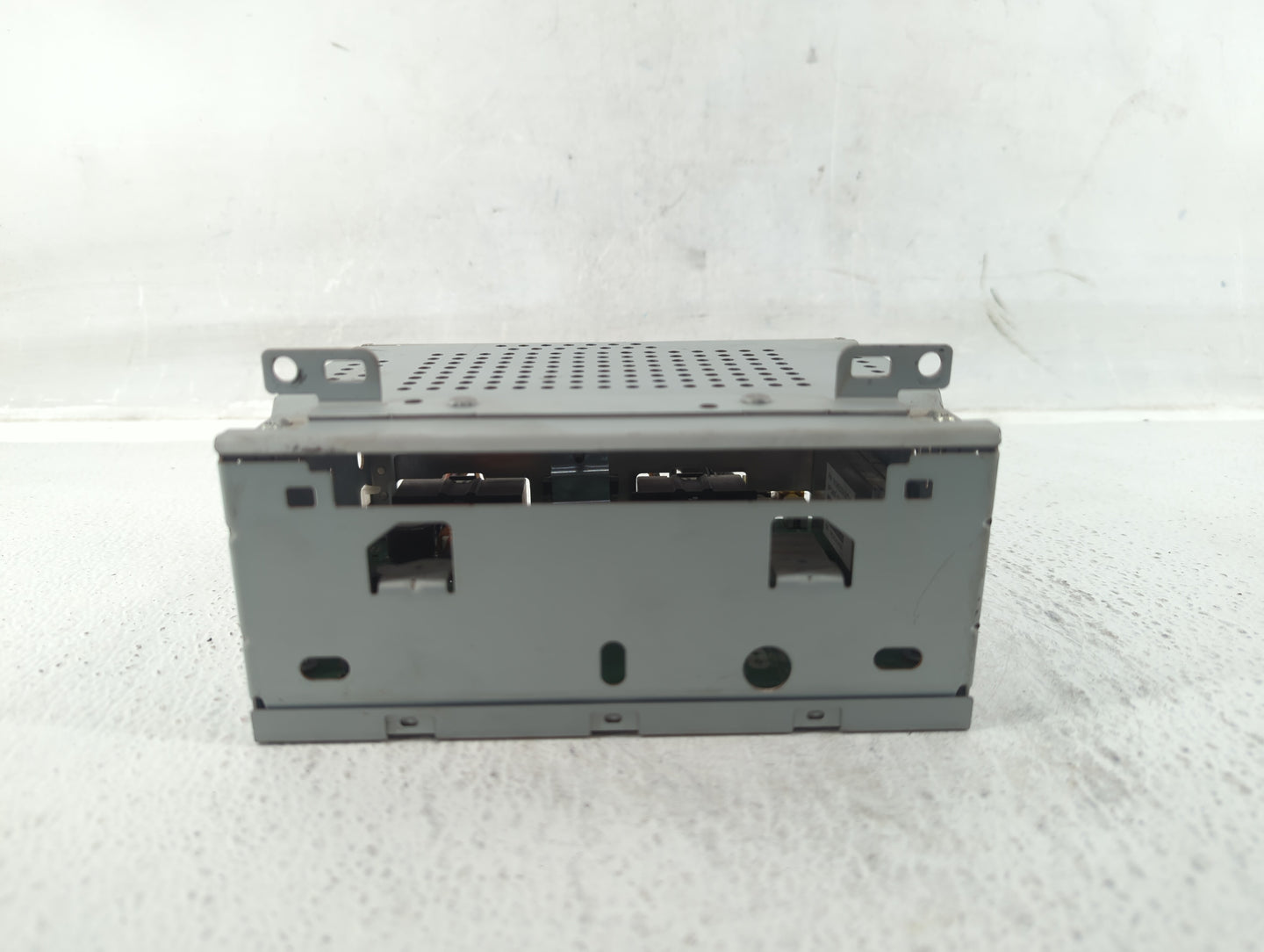 2018-2018 Ford Focus Am Fm Cd Player Radio Receiver - Oemusedautoparts1.com