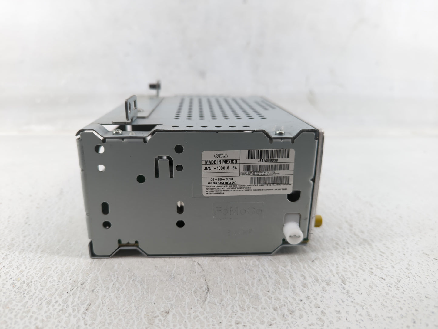 2018 Ford Focus Radio AM FM Cd Player Receiver Replacement P/N:JM5T-18D818-BA Fits OEM Used Auto Parts - Oemusedautoparts1.c