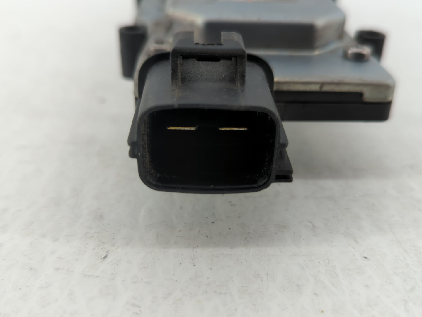 2016-2018 Ford Focus PCM Engine Control Computer ECU ECM PCU OEM P/N:1 137 328 587 Fits Fits 2016 2017 2018 OEM Used Auto Pa