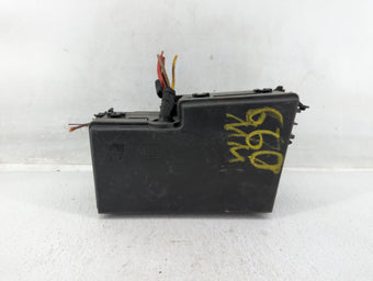 compare product 2017-2018 Ford Focus Fusebox Fuse Box Panel Relay Module P/N:E02345500 AV6T-14A142-AB Fits Fits 2017 2018 OEM Used Auto Parts