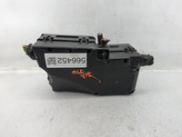 2017-2018 Ford Focus Fusebox Fuse Box Panel Relay Module P/N:E02345500 AV6T-14A142-AB Fits Fits 2017 2018 OEM Used Auto Part