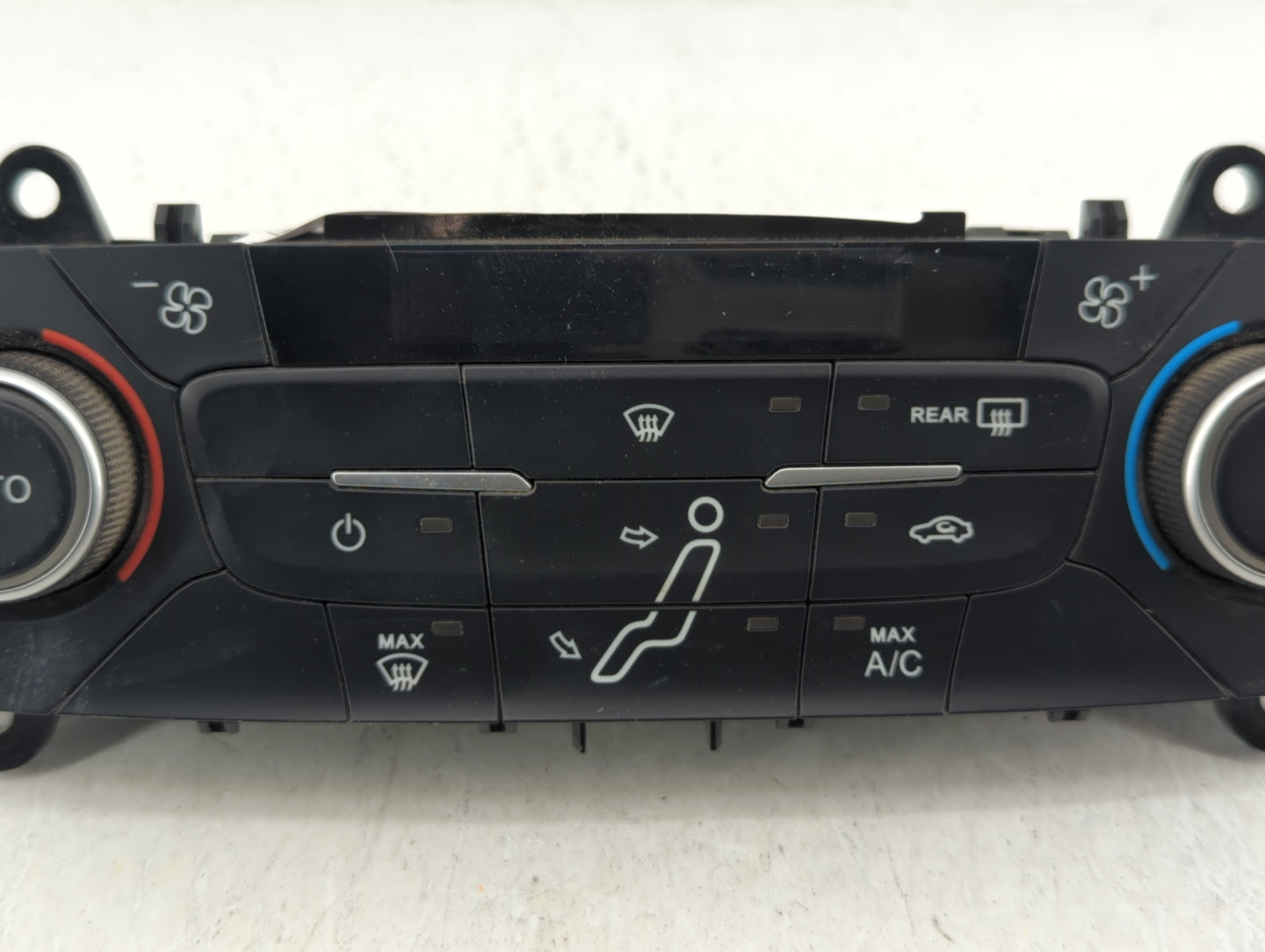 2015-2018 Ford Focus Climate Control Module Temperature AC/Heater Replacement P/N:F1ET-18C612-AJ Fits Fits 2015 2016 2017 20