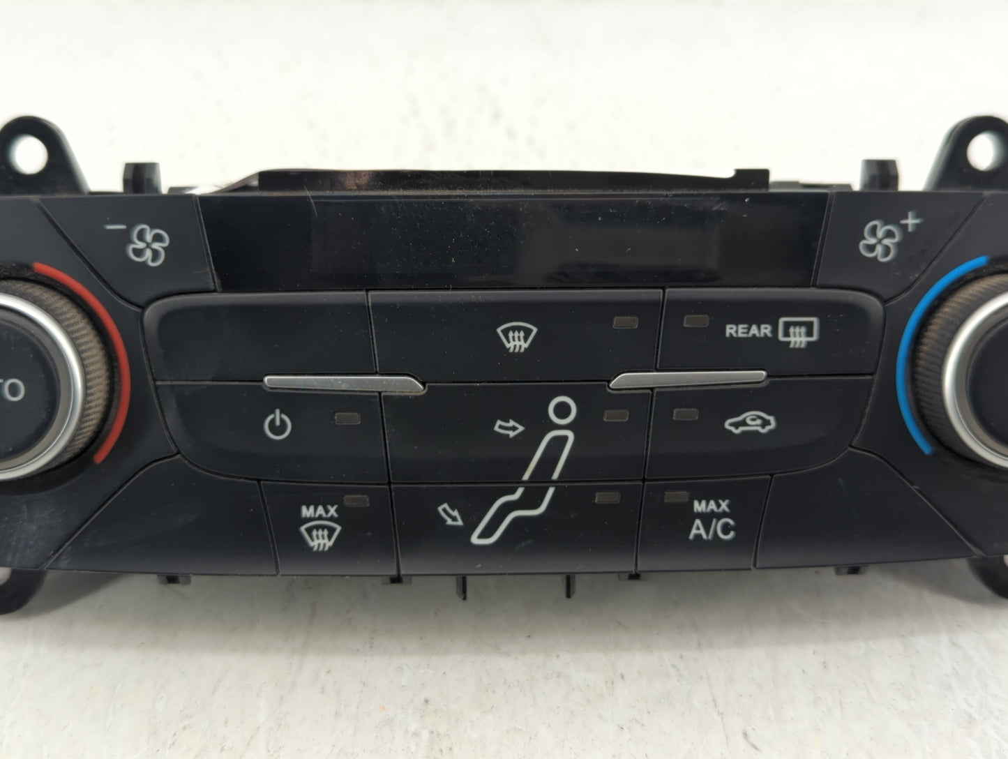 2015-2018 Ford Focus Climate Control Module Temperature AC/Heater Replacement P/N:F1ET-18C612-AJ Fits Fits 2015 2016 2017 20