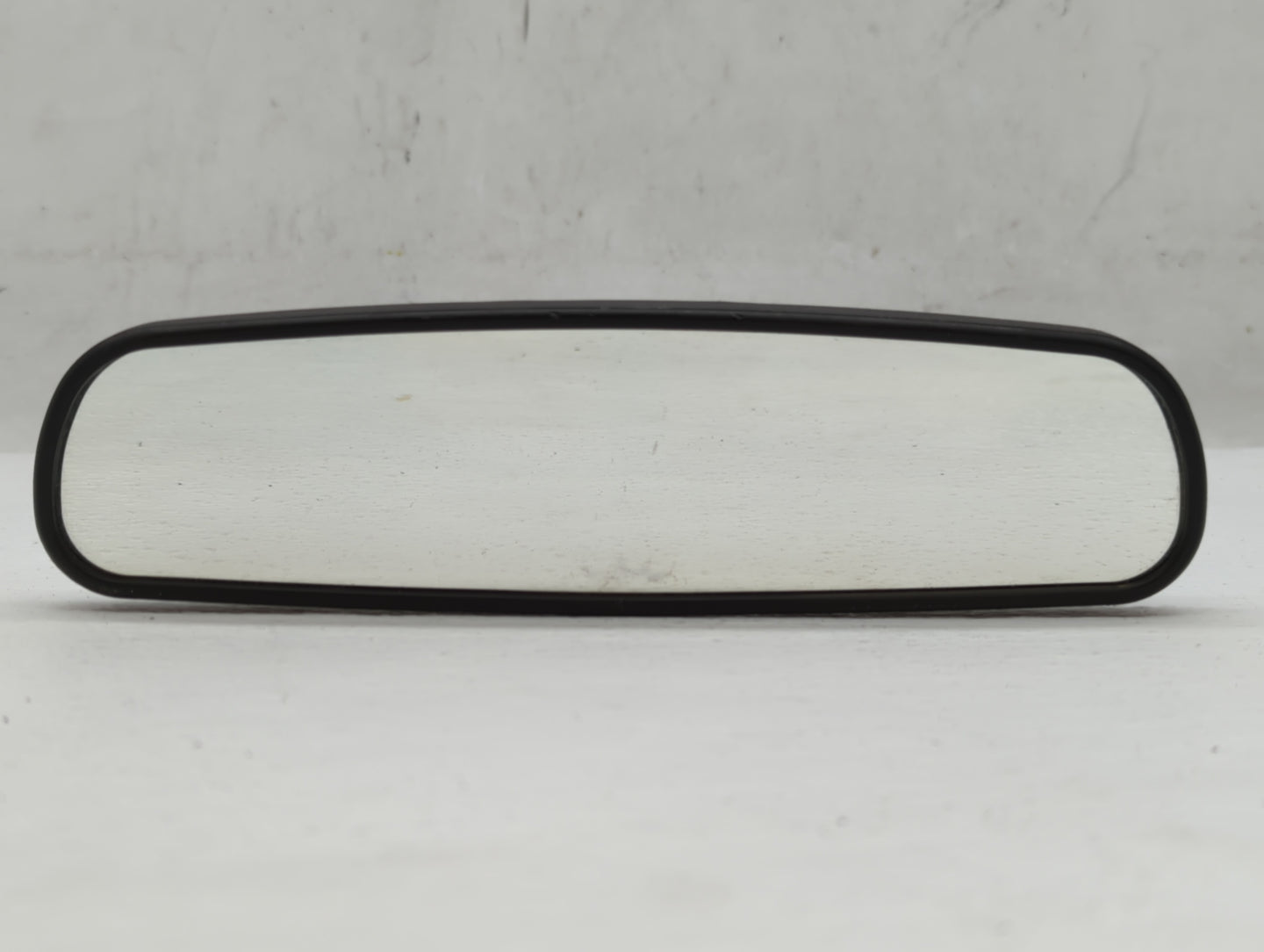 2010-2018 Ford Focus Interior Rear View Mirror Replacement OEM P/N:E8011681 Fits OEM Used Auto Parts - Oemusedautoparts1.com