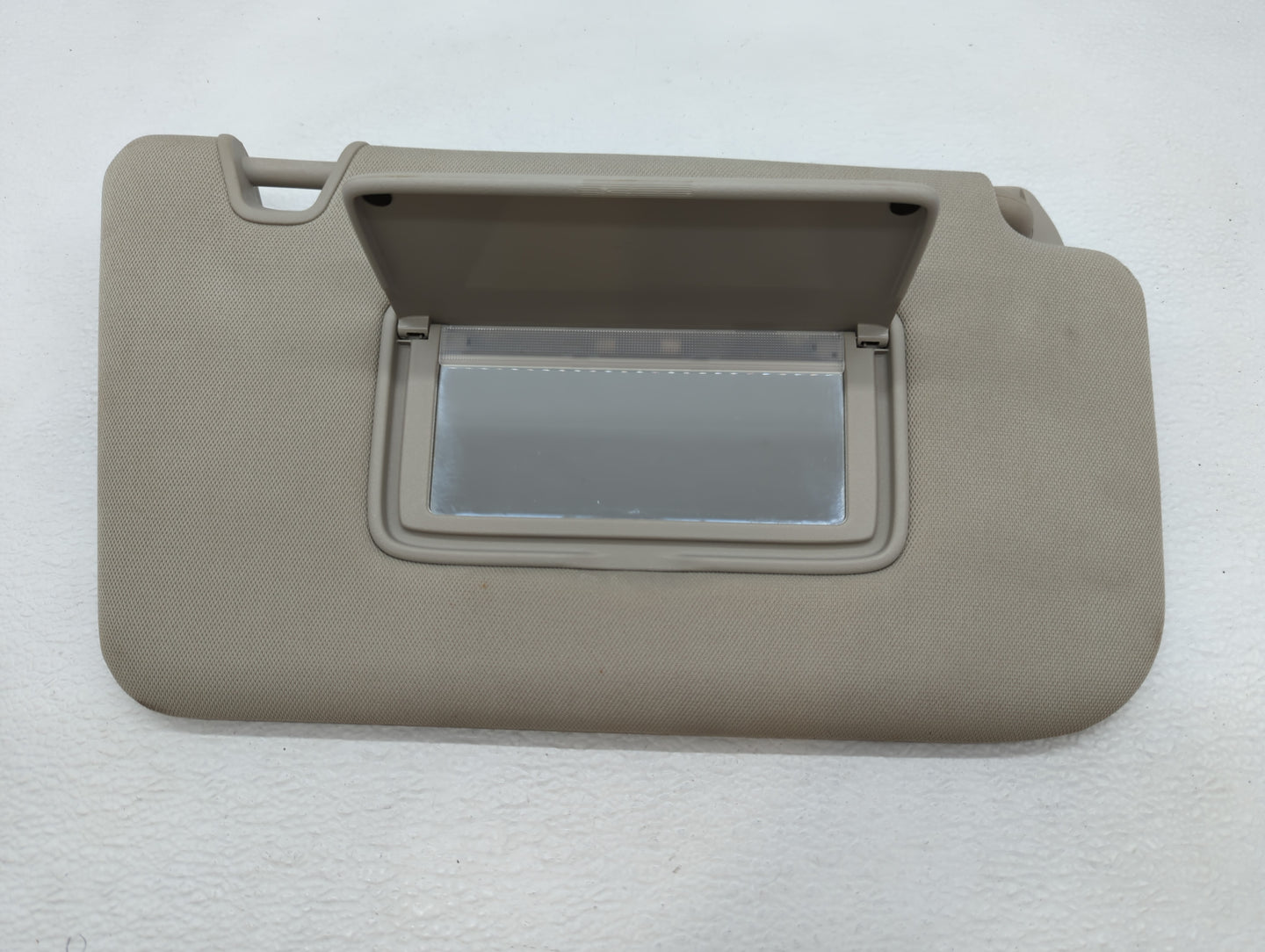 2013-2018 Ford Focus Sun Visor Shade Replacement Passenger Right Mirror Fits Fits 2013 2014 2015 2016 2017 2018 OEM Used Aut