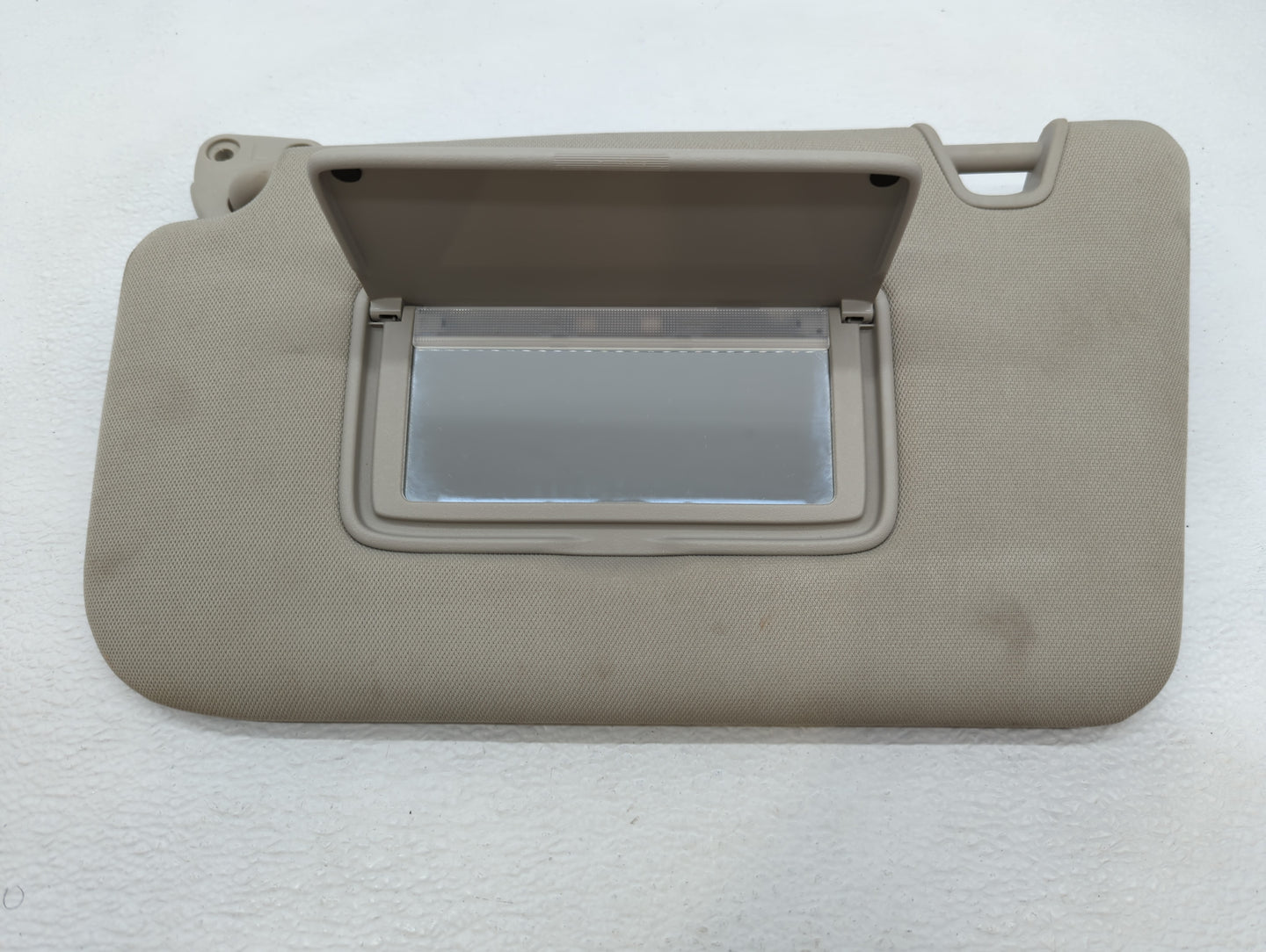 2013-2018 Ford Focus Sun Visor Shade Replacement Driver Left Mirror Fits Fits 2013 2014 2015 2016 2017 2018 OEM Used Auto Pa