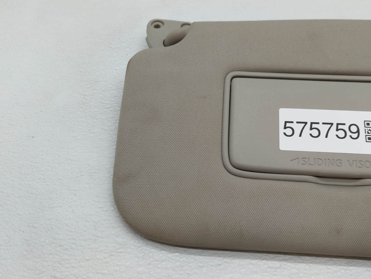 2013-2018 Ford Focus Sun Visor Shade Replacement Driver Left Mirror Fits Fits 2013 2014 2015 2016 2017 2018 OEM Used Auto Pa