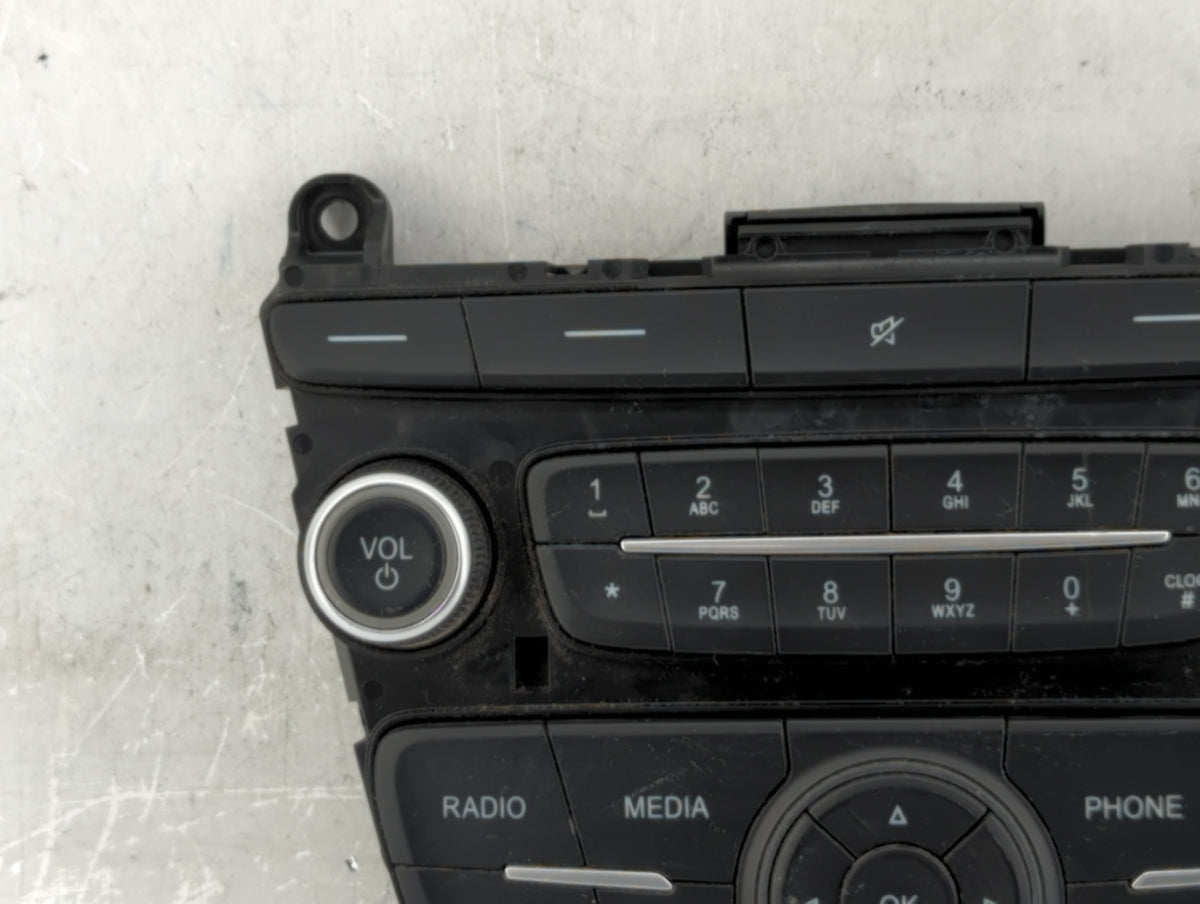 2015-2018 Ford Focus Am Fm Cd Player Radio Receiver 577409 - Oemusedautoparts1.com