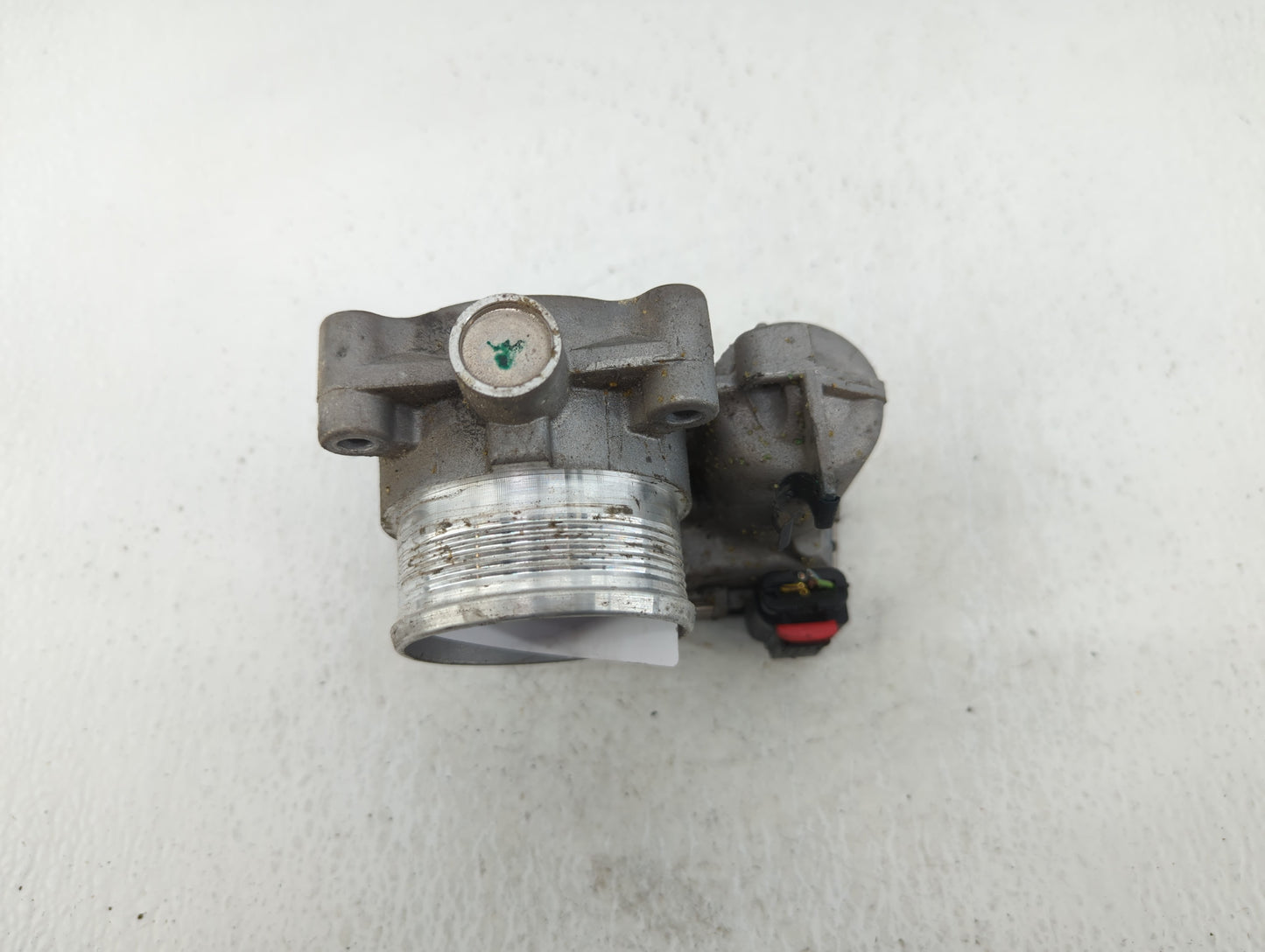 2014-2018 Ford Focus Throttle Body P/N:DS7E-9F991-BB Fits Fits 2014 2015 2016 2017 2018 2019 2020 2021 2022 OEM Used Auto Pa