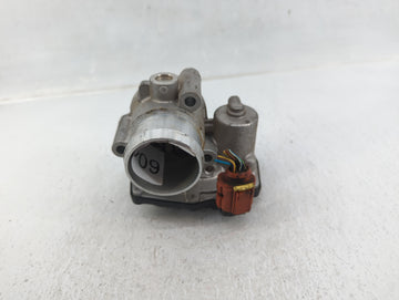 2015-2018 Ford Focus Throttle Body P/N:CM5G-9F991-GA B17 249 1858 Fits Fits 2014 2015 2016 2017 2018 OEM Used Auto Parts - O