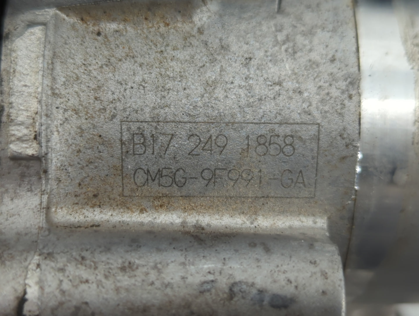 2015-2018 Ford Focus Throttle Body P/N:CM5G-9F991-GA B17 249 1858 Fits Fits 2014 2015 2016 2017 2018 OEM Used Auto Parts - O