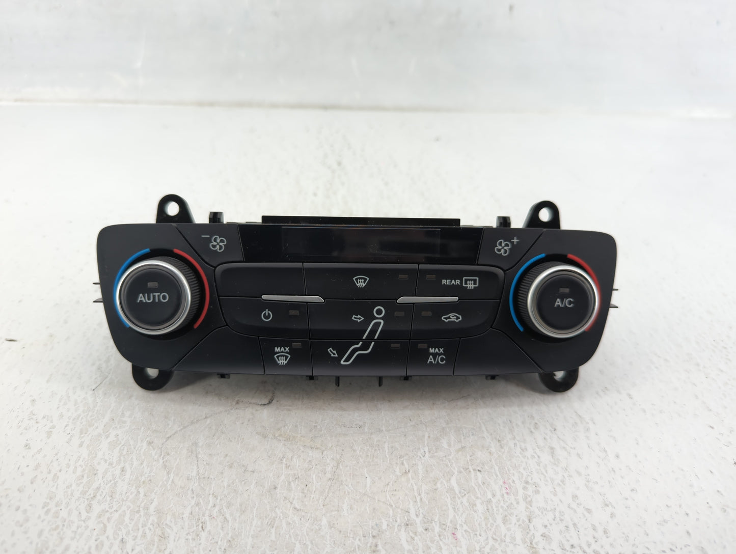 2015-2018 Ford Focus Climate Control Module Temperature AC/Heater Replacement P/N:F1ET-18C612-AJ Fits Fits 2015 2016 2017 20