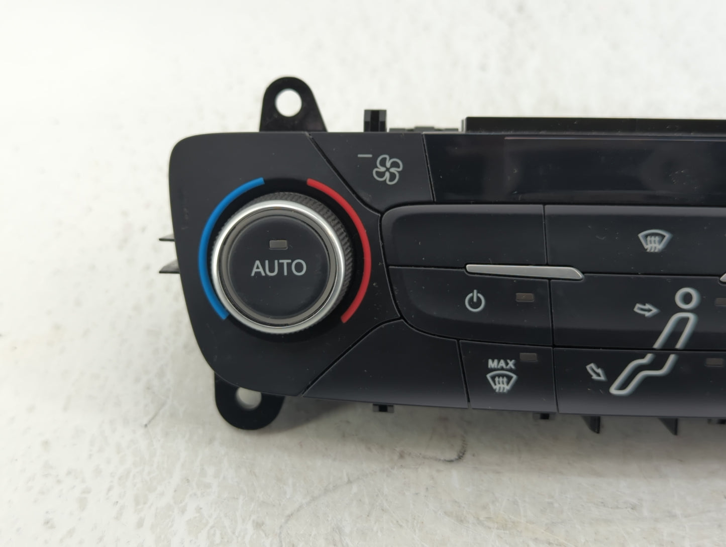 2015-2018 Ford Focus Climate Control Module Temperature AC/Heater Replacement P/N:F1ET-18C612-AJ Fits Fits 2015 2016 2017 20