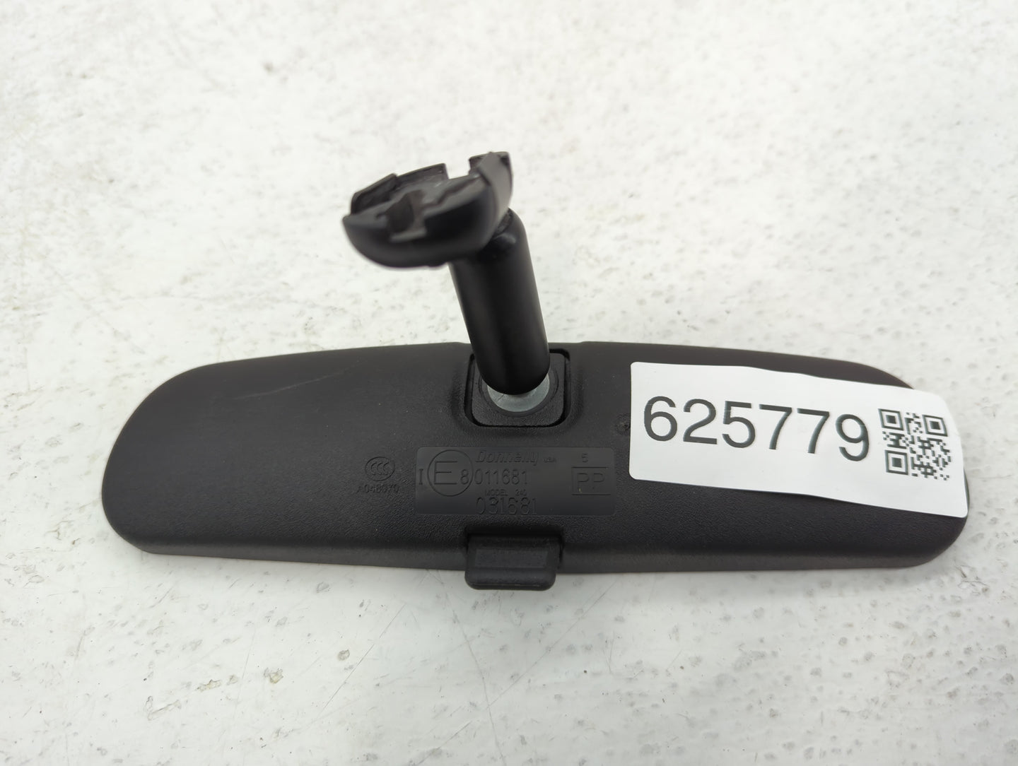 2010-2018 Ford Focus Interior Rear View Mirror Replacement OEM P/N:E8011681 Fits OEM Used Auto Parts - Oemusedautoparts1.com