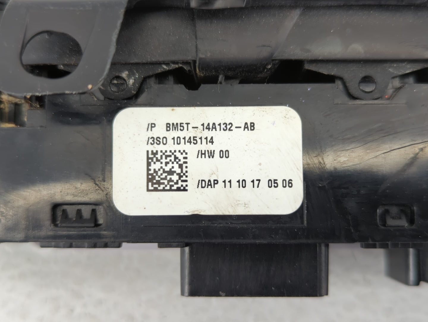 2018 Ford Focus Master Power Window Switch Replacement Driver Side Left P/N:BM5T-14A132-AB Fits OEM Used Auto Parts - Oemuse