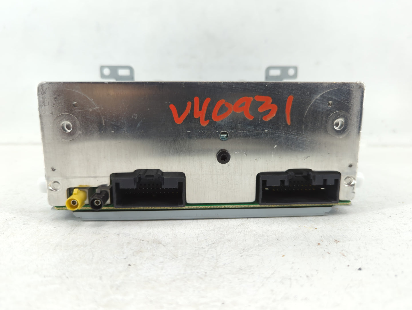 2018 Ford Focus Radio AM FM Cd Player Receiver Replacement P/N:JM5T-18D818-BA Fits OEM Used Auto Parts - Oemusedautoparts1.c