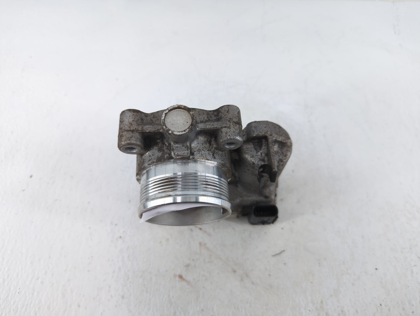 2014-2018 Ford Focus Throttle Body P/N:DS7E-9F991-BB Fits Fits 2014 2015 2016 2017 2018 2019 2020 2021 2022 OEM Used Auto Pa