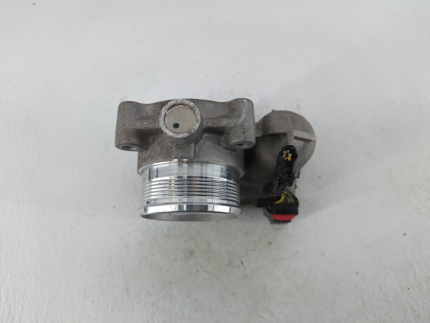 2014-2018 Ford Focus Throttle Body P/N:DS7E-9F991-BB Fits Fits 2014 2015 2016 2017 2018 2019 2020 2021 2022 OEM Used Auto Pa