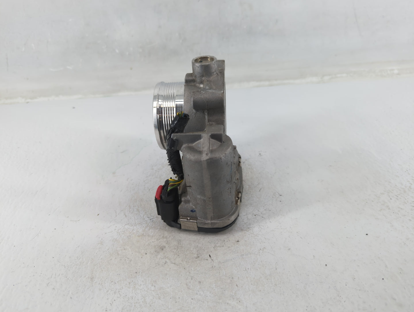 2014-2018 Ford Focus Throttle Body P/N:DS7E-9F991-BB Fits Fits 2014 2015 2016 2017 2018 2019 2020 2021 2022 OEM Used Auto Pa