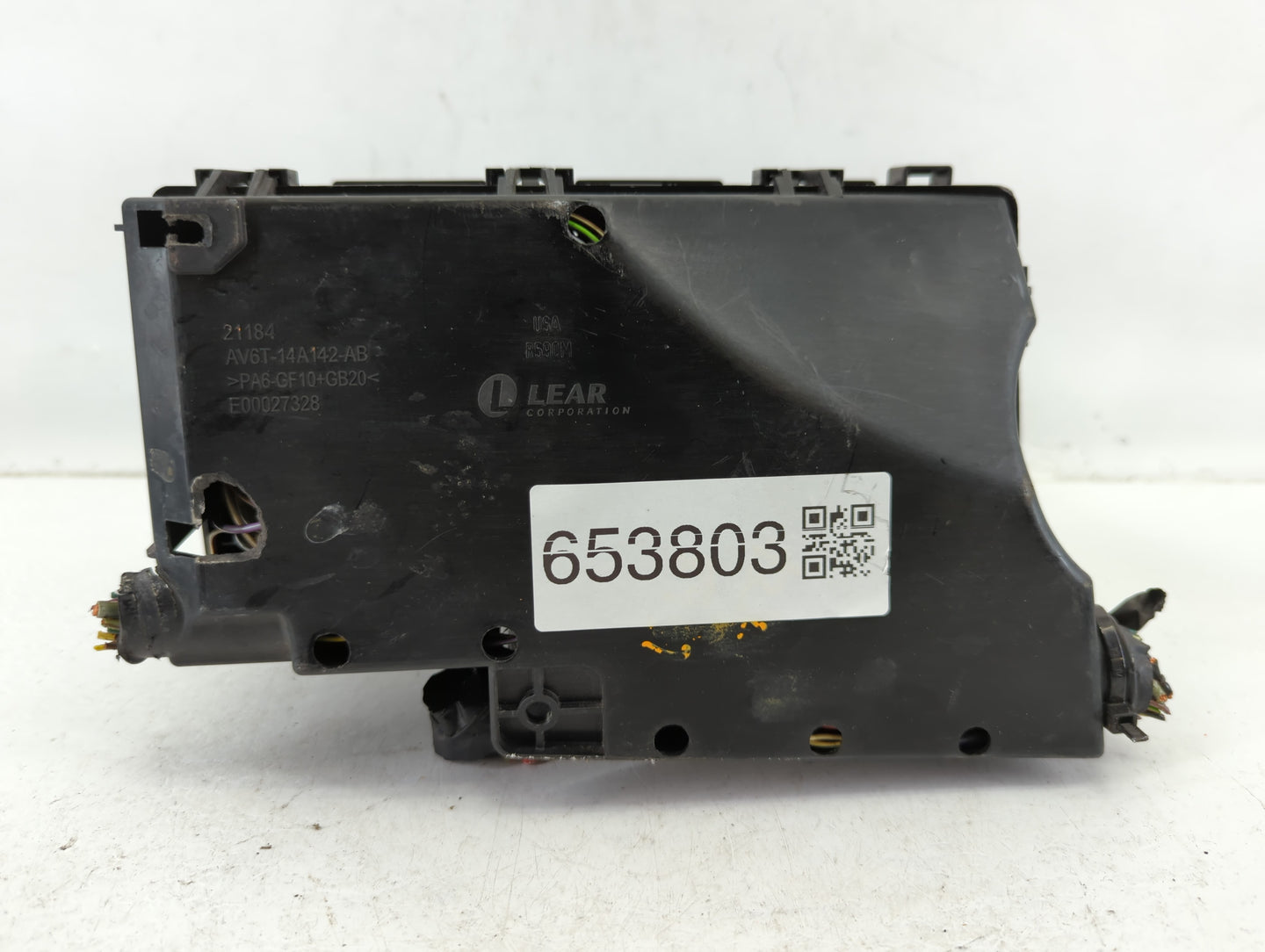 2017-2018 Ford Focus Fusebox Fuse Box Panel Relay Module P/N:E02345500 AV6T-14A067-AD Fits Fits 2017 2018 OEM Used Auto Part