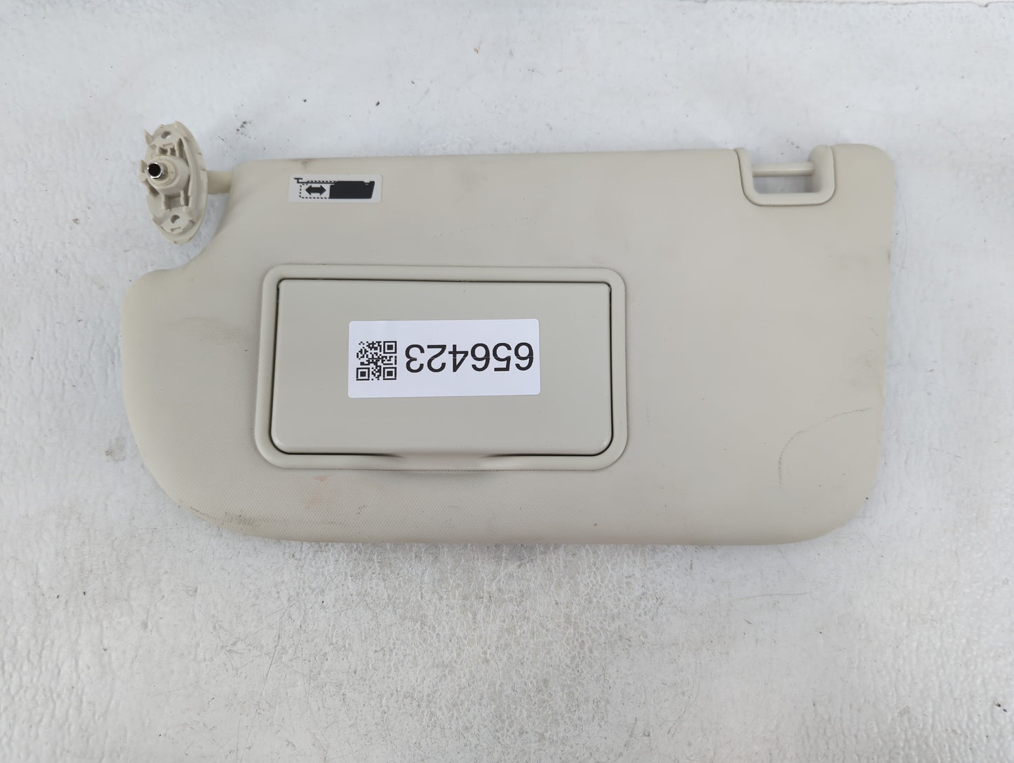 2015 Ford Focus Sun Visor Shade Replacement Driver Left Mirror Fits OEM Used Auto Parts - Oemusedautoparts1.com