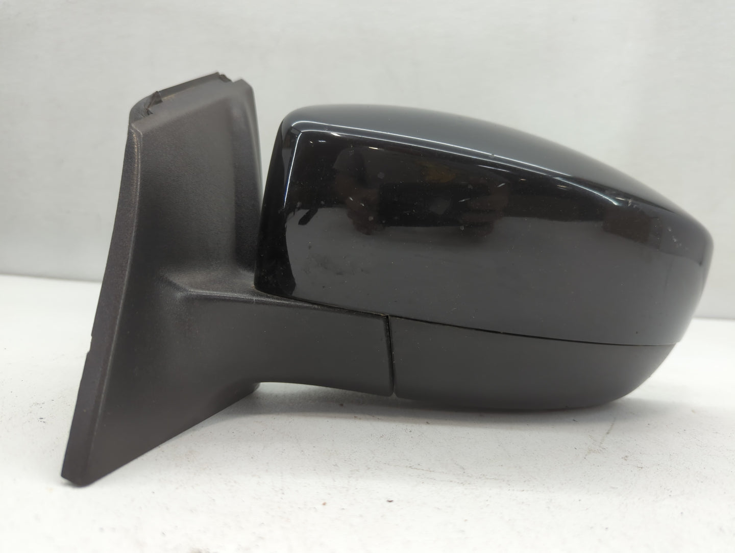 2018 Ford Focus Side Mirror Replacement Driver Left View Door Mirror P/N:099 6912 Fits OEM Used Auto Parts - Oemusedautopart