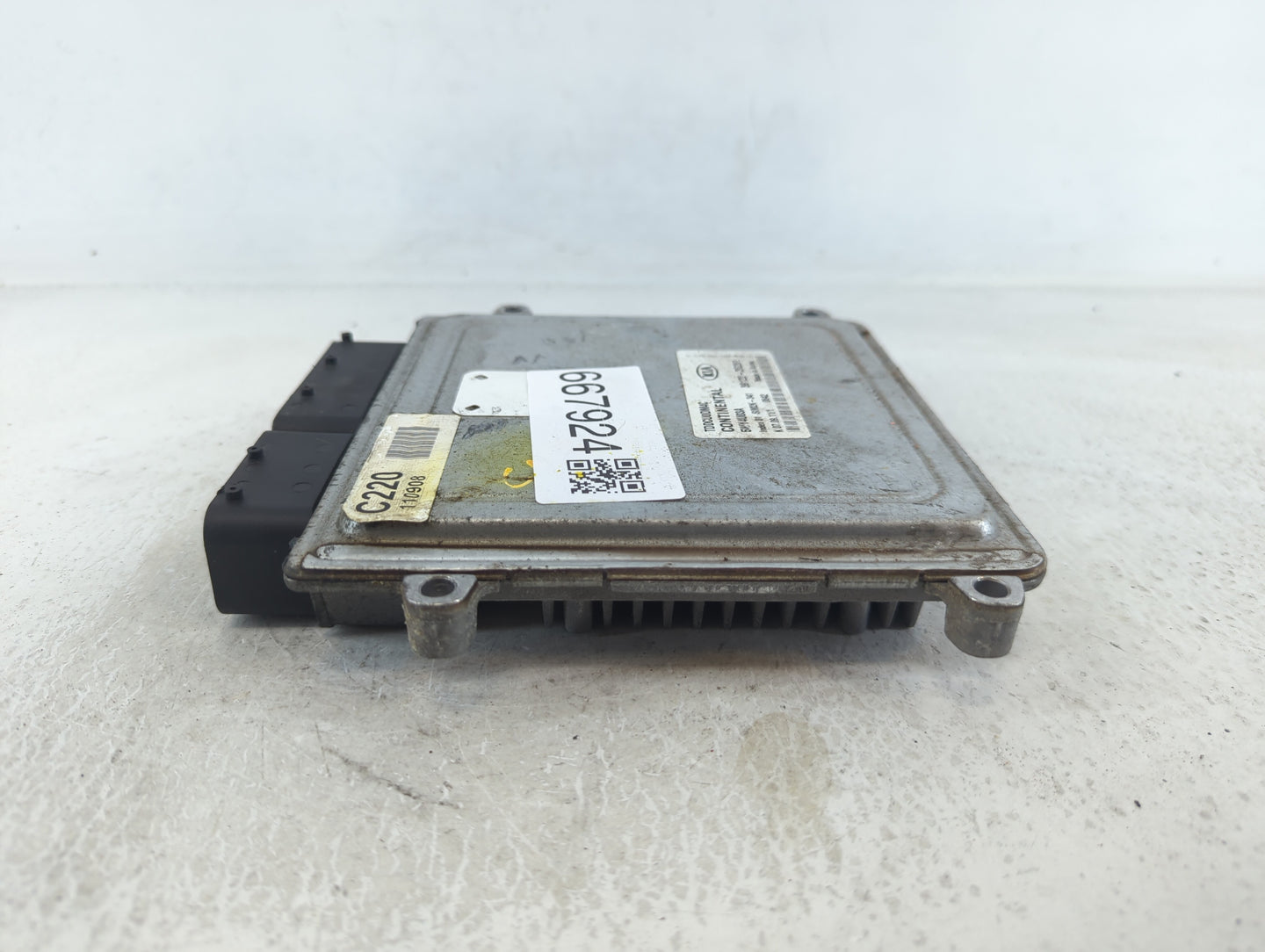 2013-2018 Ford Focus PCM Engine Control Computer ECU ECM PCU OEM P/N:BV61-12B684-BC FM5A-12A650-ADB Fits OEM Used Auto Parts