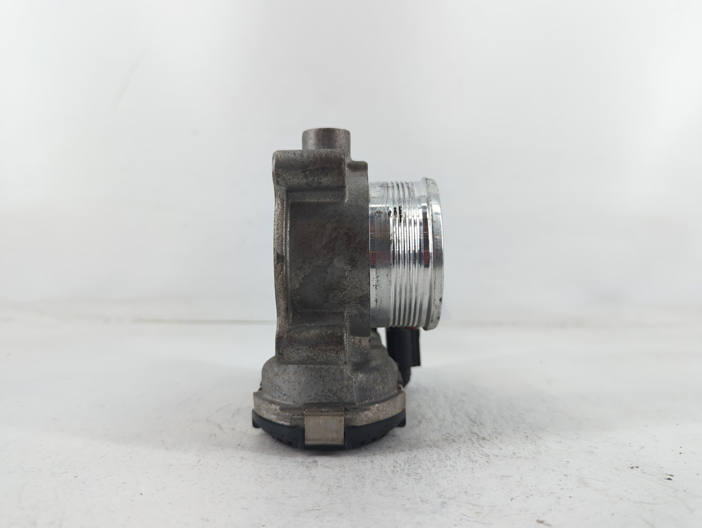 2014-2018 Ford Focus Throttle Body P/N:DS7E-9F991-BB Fits Fits 2014 2015 2016 2017 2018 2019 2020 2021 2022 OEM Used Auto Pa