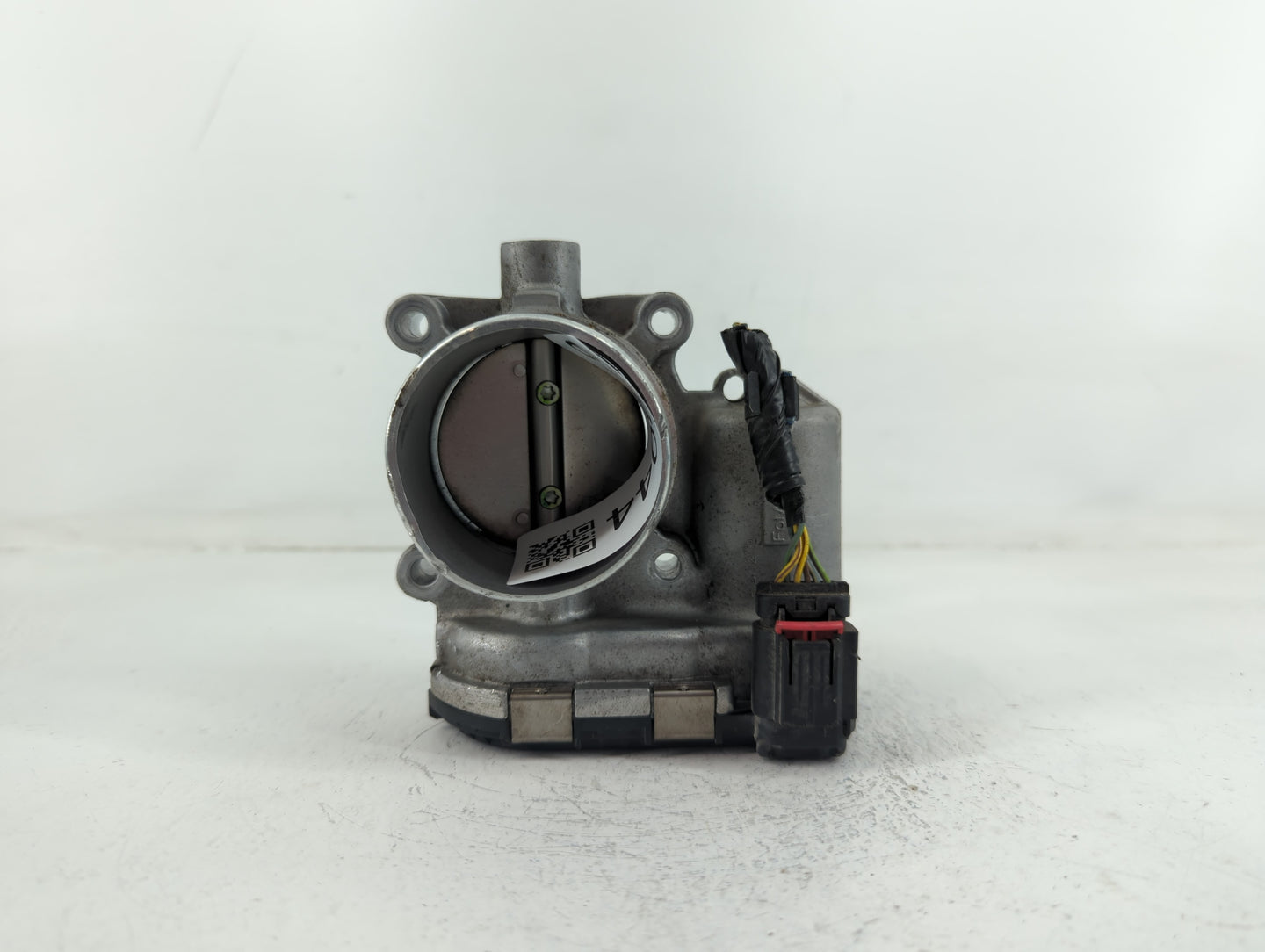 2014-2018 Ford Focus Throttle Body P/N:DS7E-9F991-BB Fits Fits 2014 2015 2016 2017 2018 2019 2020 2021 2022 OEM Used Auto Pa