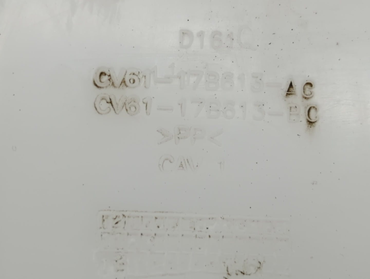 2012-2018 Ford Focus Windshield Washer Fluid Reservoir Bottle Oem - Oemusedautoparts1.com