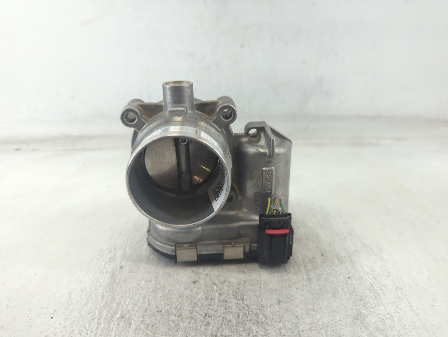 2014-2018 Ford Focus Throttle Body P/N:DS7E-9F991-BB Fits Fits 2014 2015 2016 2017 2018 2019 2020 2021 2022 OEM Used Auto Pa