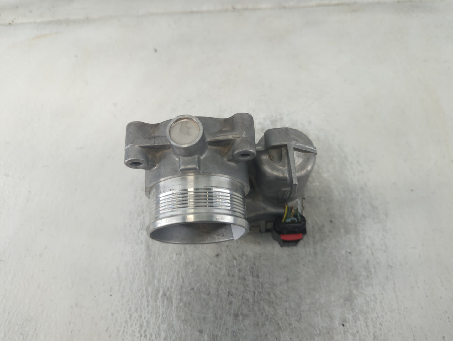 2014-2018 Ford Focus Throttle Body P/N:DS7E-9F991-BB Fits Fits 2014 2015 2016 2017 2018 2019 2020 2021 2022 OEM Used Auto Pa