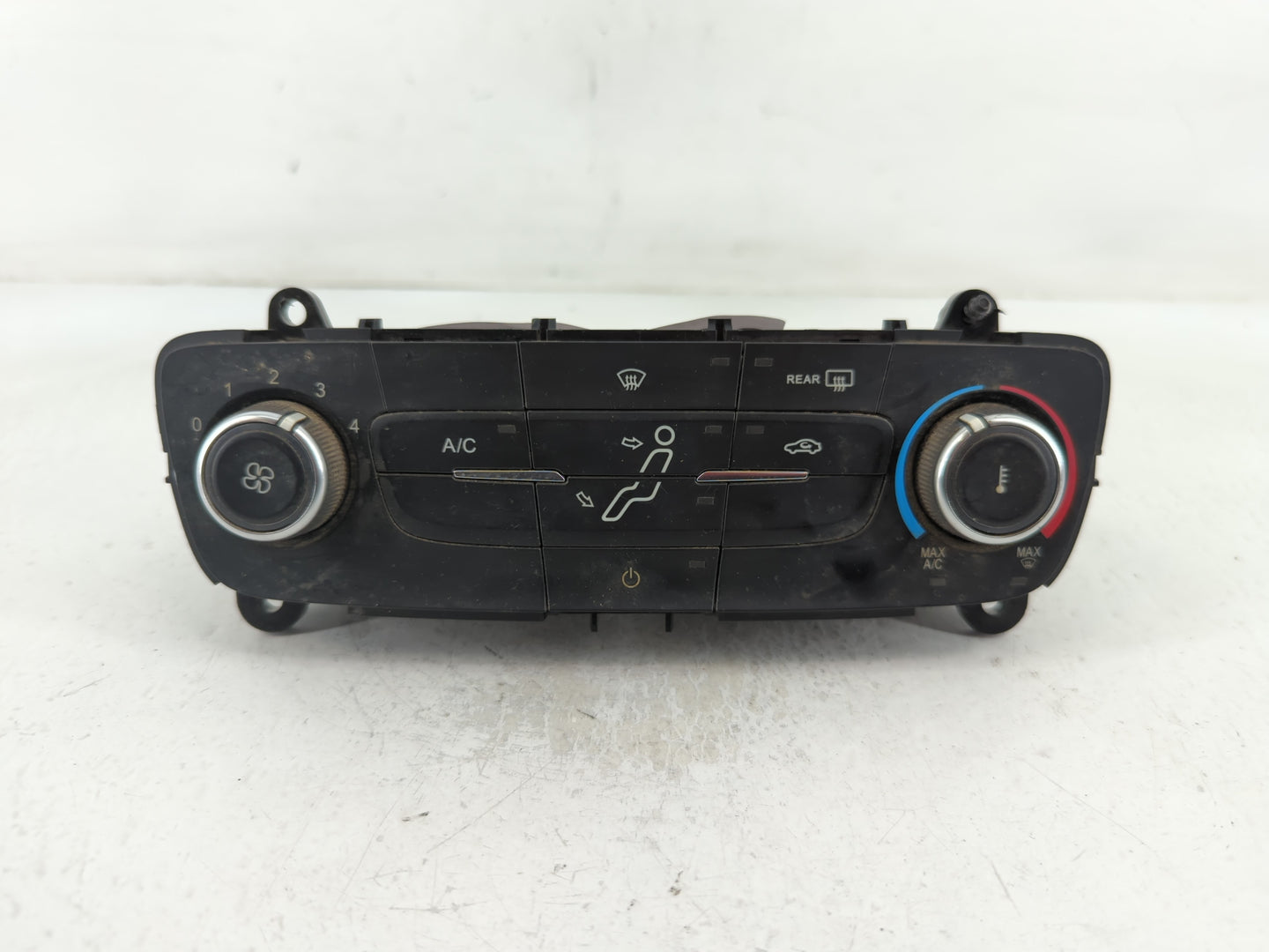 2015-2018 Ford Focus Climate Control Module Temperature AC/Heater Replacement P/N:F1ET-19980-JJ Fits Fits 2015 2016 2017 201