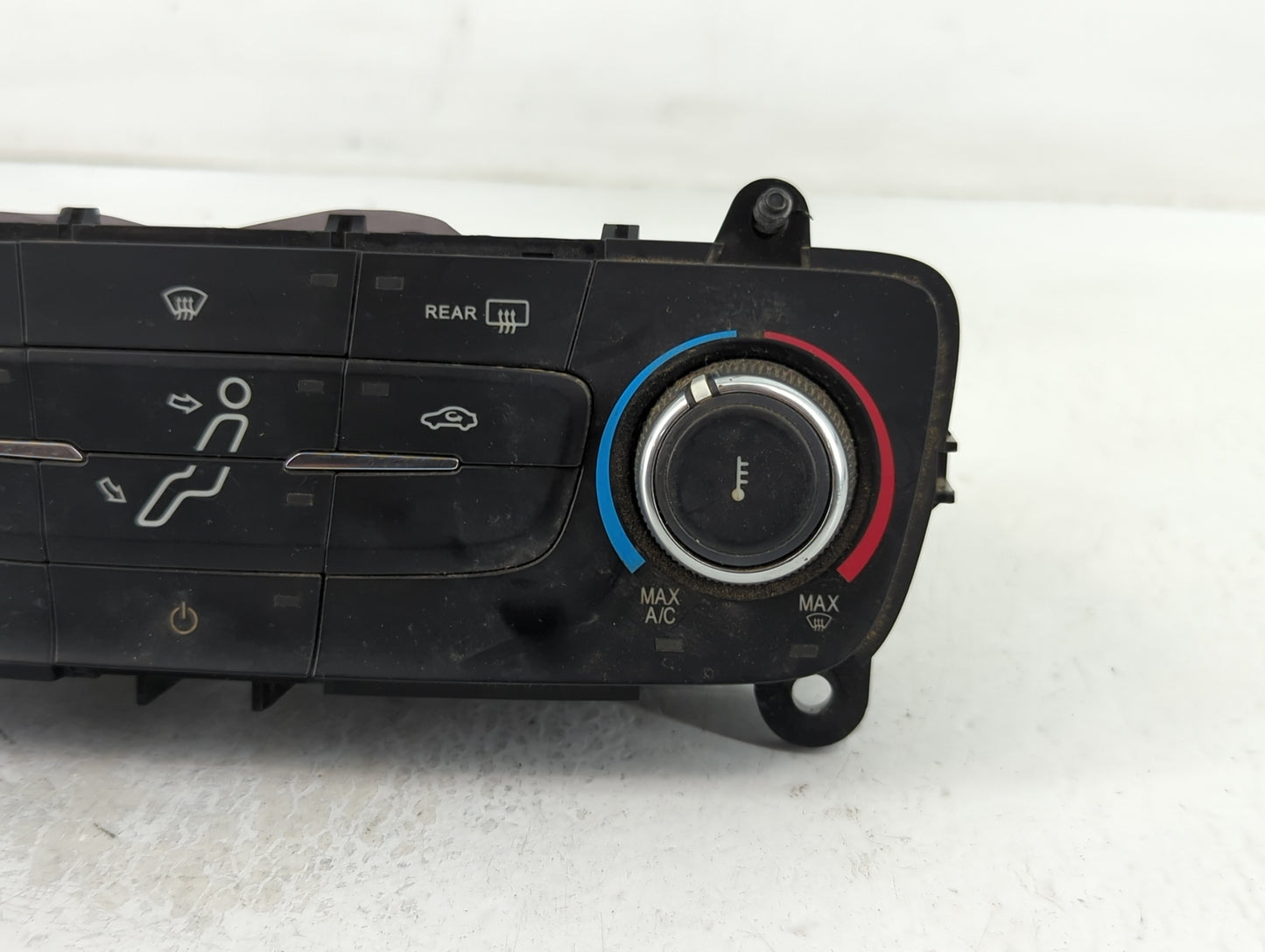 2015-2018 Ford Focus Climate Control Module Temperature AC/Heater Replacement P/N:F1ET-19980-JJ Fits Fits 2015 2016 2017 201