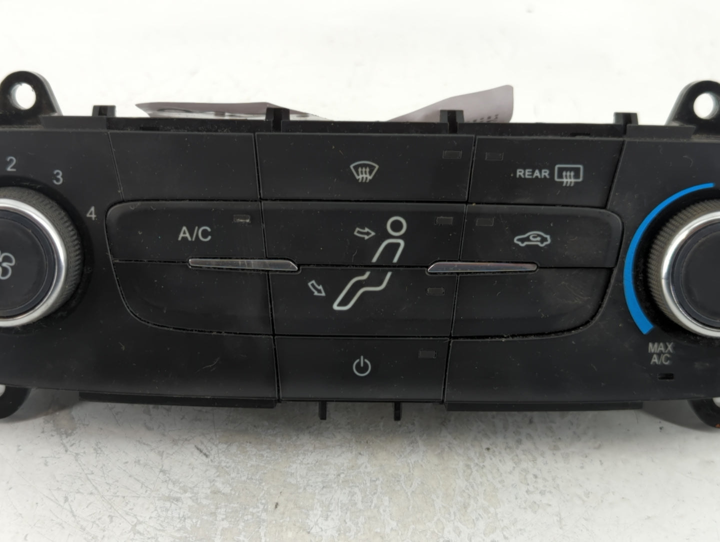 2015-2018 Ford Focus Climate Control Module Temperature AC/Heater Replacement P/N:F1ET-19980-JJ Fits Fits 2015 2016 2017 201