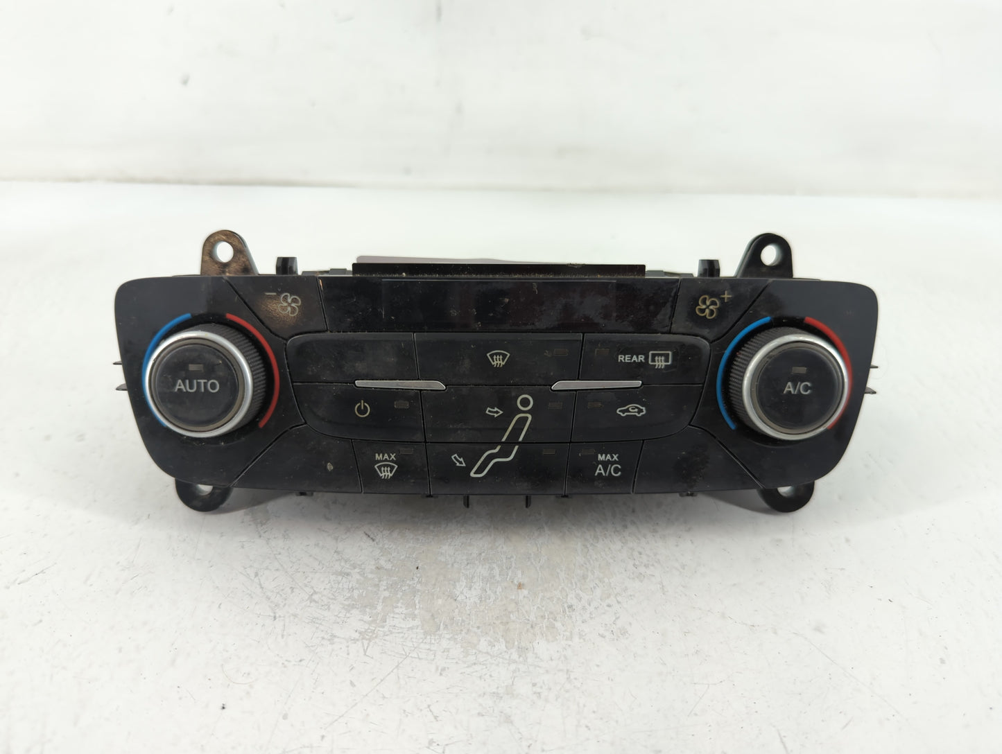 2015-2018 Ford Focus Climate Control Module Temperature AC/Heater Replacement P/N:F1ET-18C612-AJ Fits Fits 2015 2016 2017 20