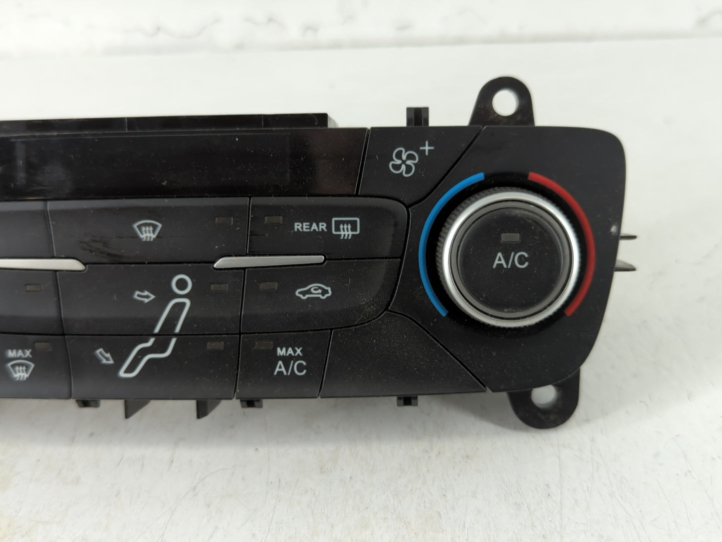 2015-2018 Ford Focus Climate Control Module Temperature AC/Heater Replacement P/N:F1ET-18C612-AJ Fits Fits 2015 2016 2017 20