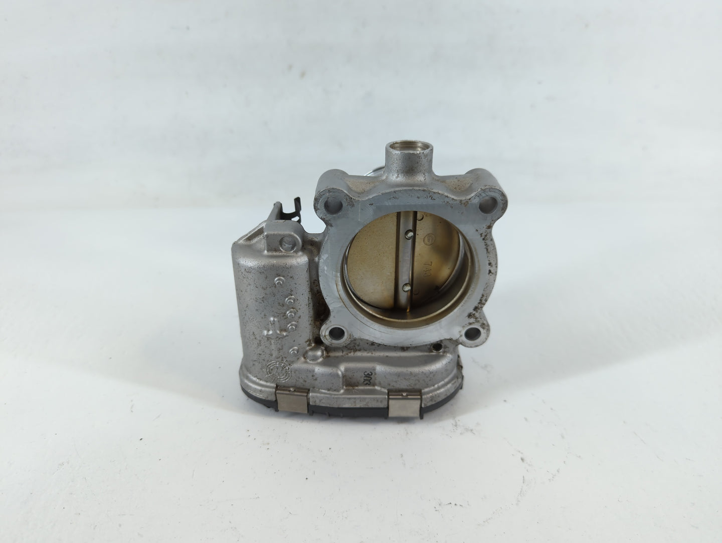 2014-2018 Ford Focus Throttle Body P/N:DS7E-9F991-BB Fits Fits 2014 2015 2016 2017 2018 2019 2020 2021 2022 OEM Used Auto Pa