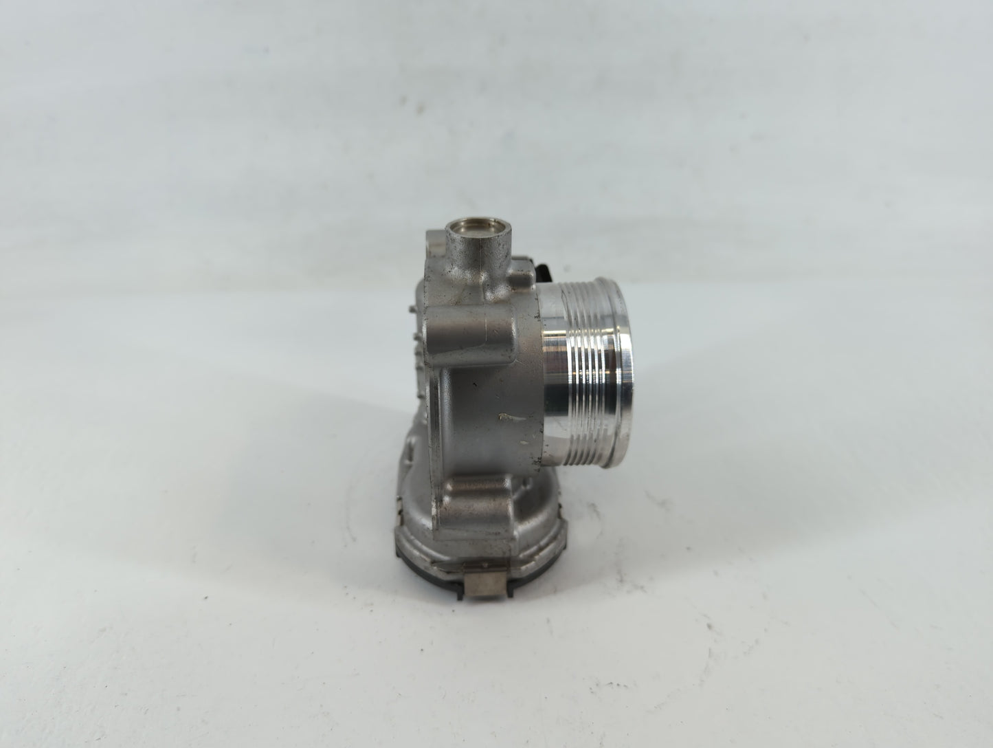 2014-2018 Ford Focus Throttle Body P/N:DS7E-9F991-BB Fits Fits 2014 2015 2016 2017 2018 2019 2020 2021 2022 OEM Used Auto Pa